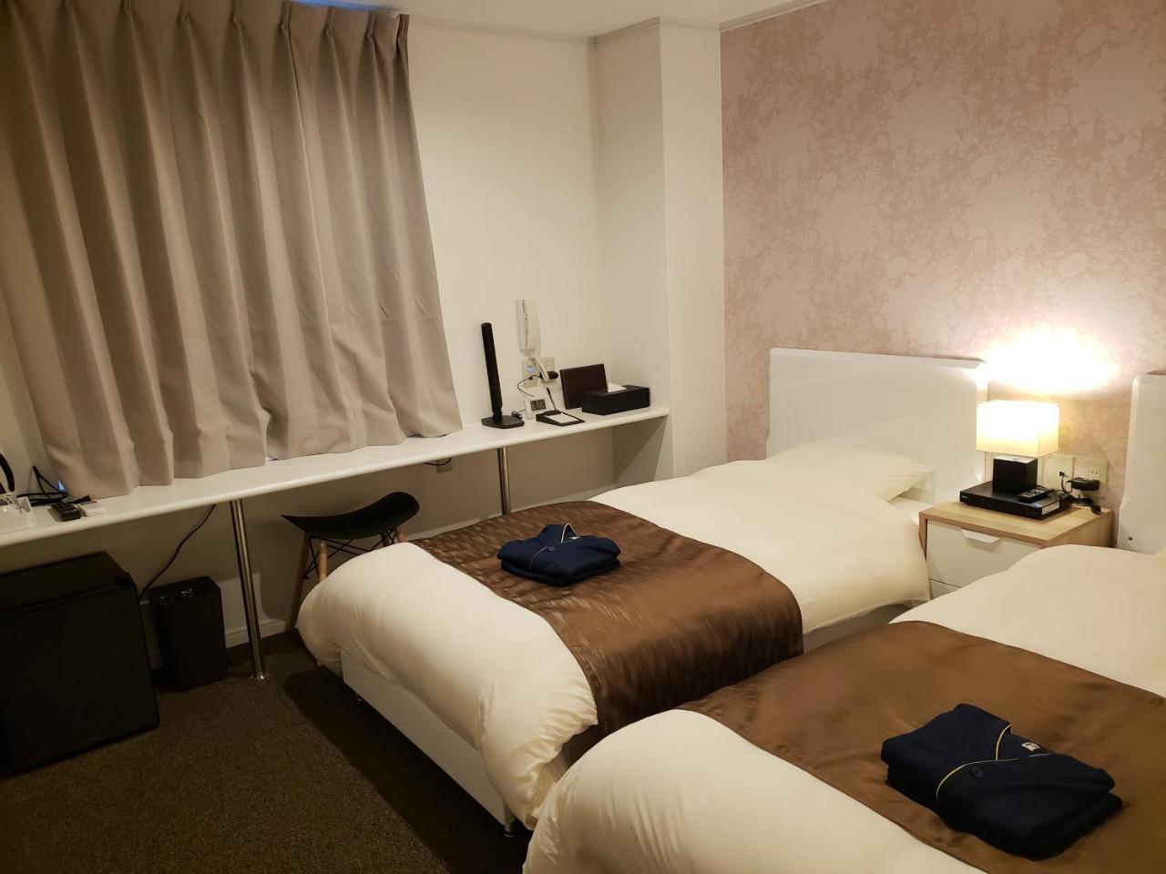 Hotel Carna A Kumamoto Exteriör bild